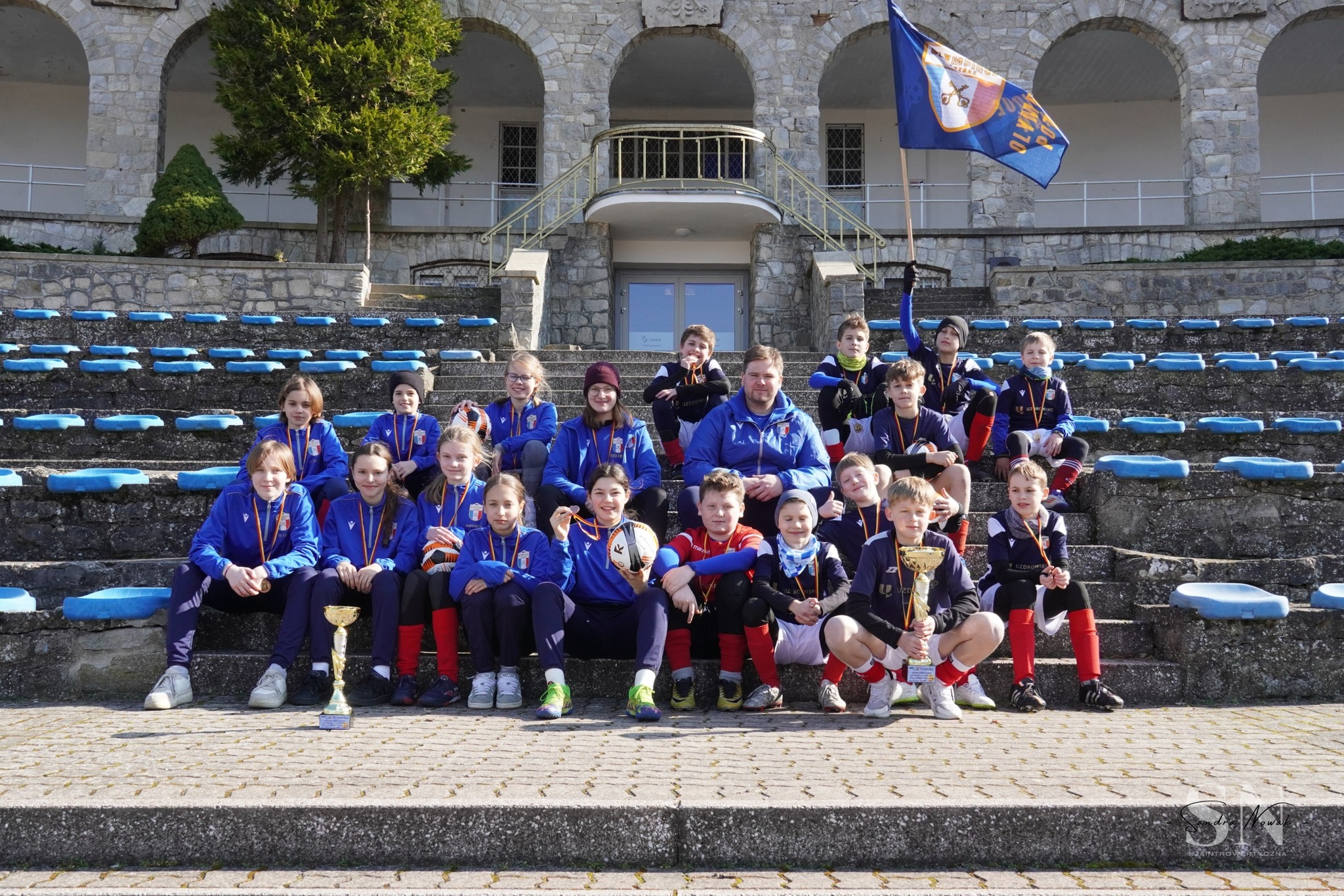 Camp Olympique - Amis